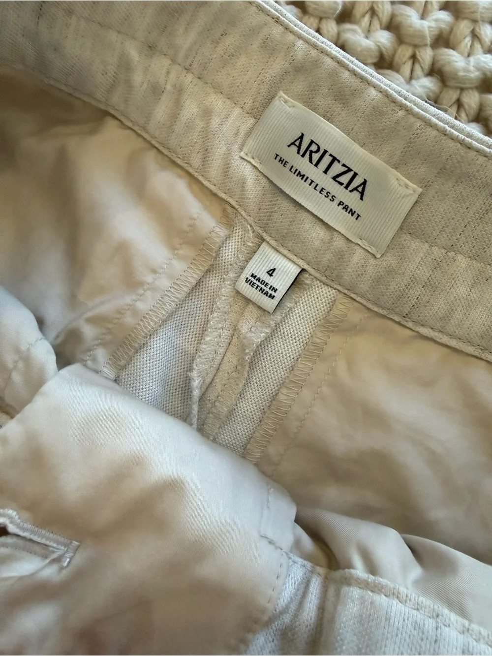 Aritzia straight leg